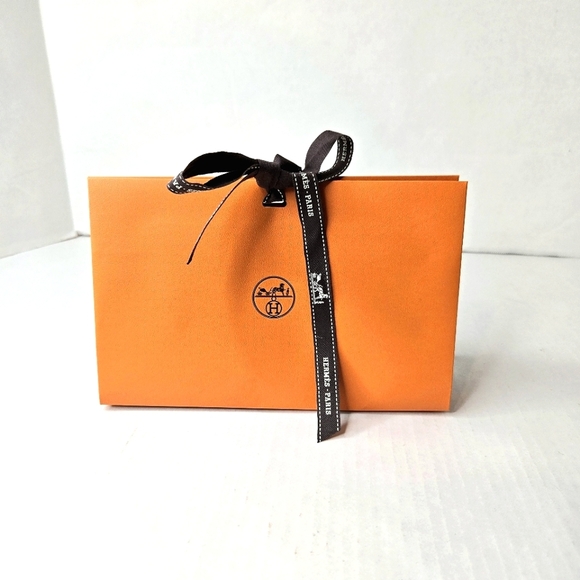 Hermes boxes/stationary bundle - Picture 6 of 11